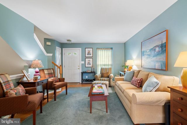 14201 UPPERRIDGE CT, Centreville, VA 20121