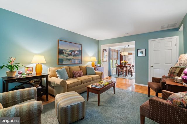 14201 UPPERRIDGE CT, Centreville, VA 20121