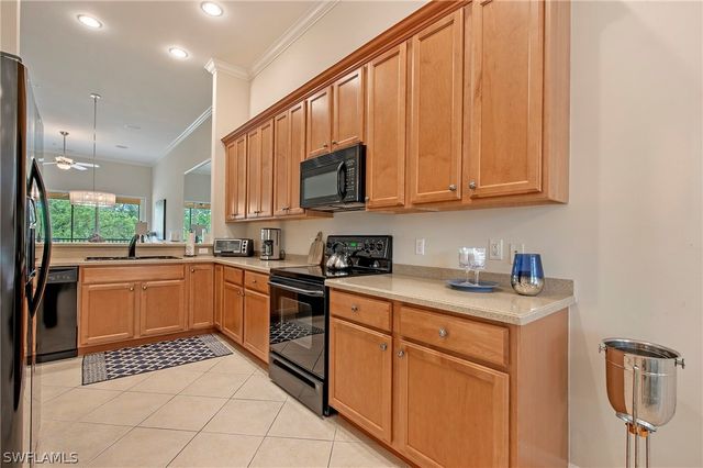 11111 Corsia Trieste WAY 203, Bonita Springs, FL 34135