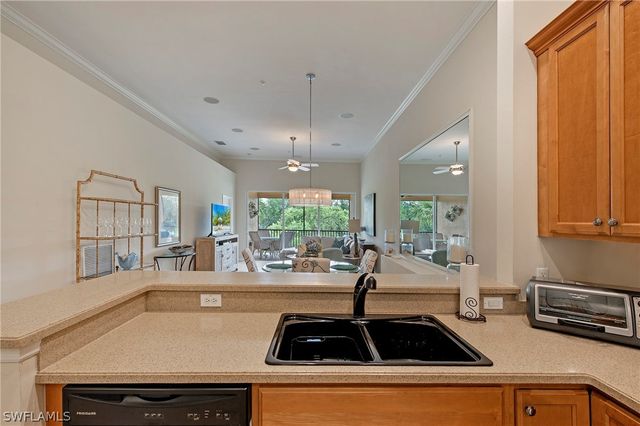 11111 Corsia Trieste WAY 203, Bonita Springs, FL 34135