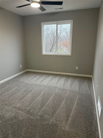 342 E Pleasant View Drive, Des Moines, IA 50315