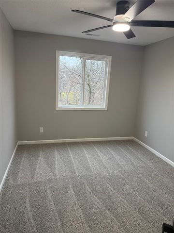 342 E Pleasant View Drive, Des Moines, IA 50315