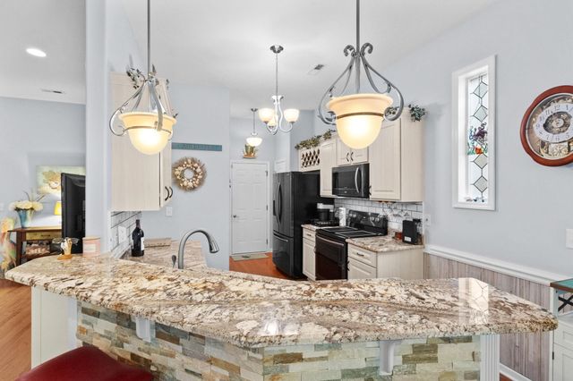1608 Hack Ct., Surfside Beach, SC 29575