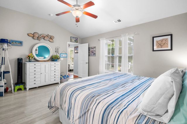 1608 Hack Ct., Surfside Beach, SC 29575