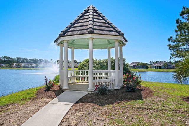 1608 Hack Ct., Surfside Beach, SC 29575