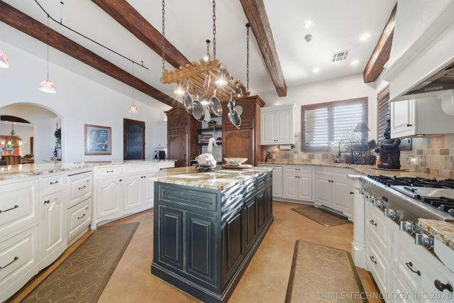 9639 Horizon Circle, Sperry, OK 74073