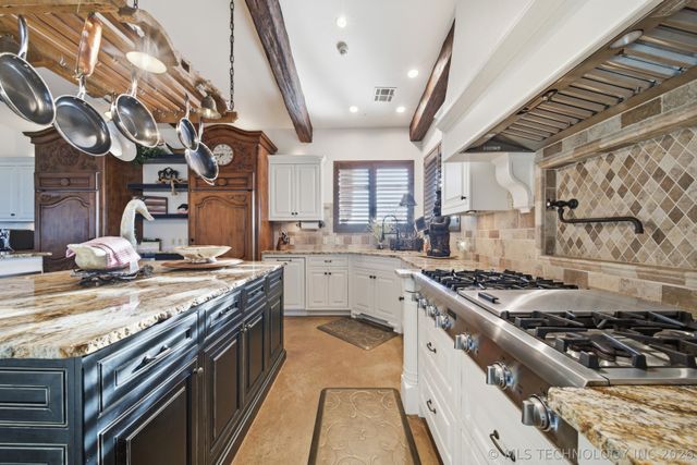 9639 Horizon Circle, Sperry, OK 74073