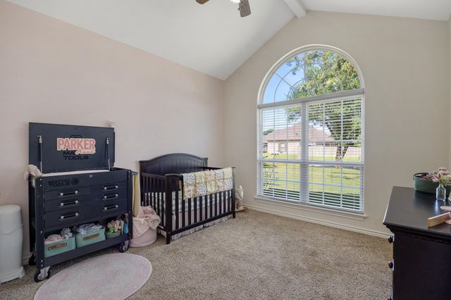 613 Kwando Ln, Bullard, TX 75757