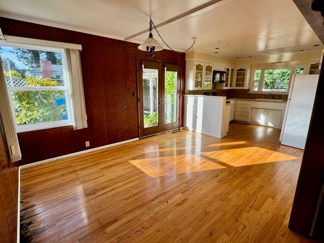 3657 H Street, Eureka, CA 95503