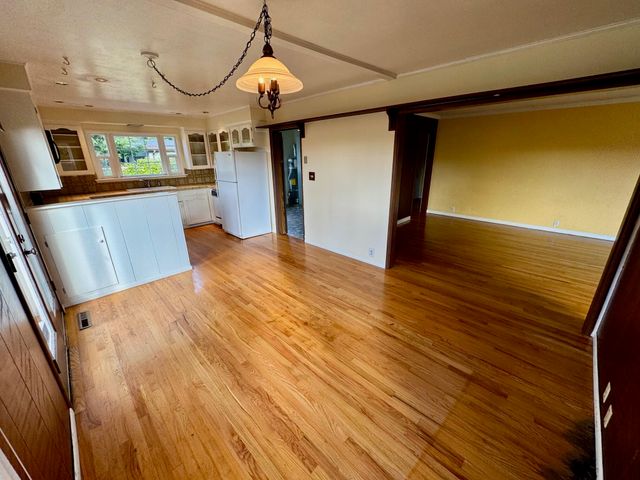 3657 H Street, Eureka, CA 95503