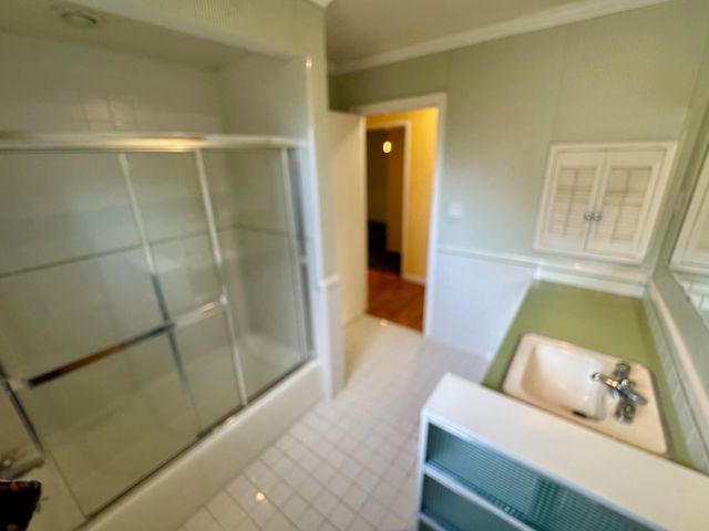 3657 H Street, Eureka, CA 95503