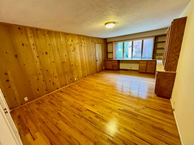 3657 H Street, Eureka, CA 95503