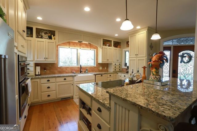 120 Bear Den Road, Dahlonega, GA 30533