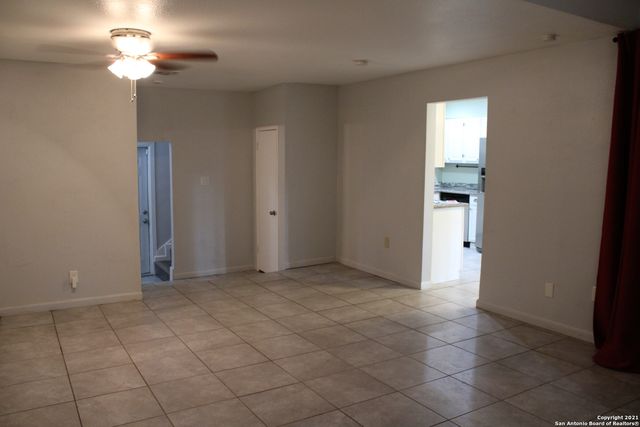 8110 SCOTTSHILL, San Antonio, TX 78209
