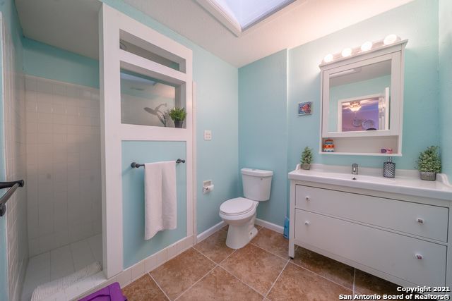 8110 SCOTTSHILL, San Antonio, TX 78209