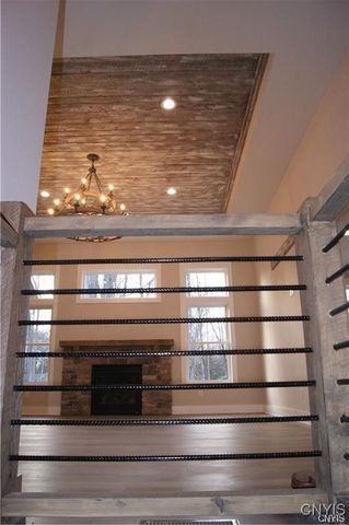 3R North Hayes Road, Lysander, NY 13027