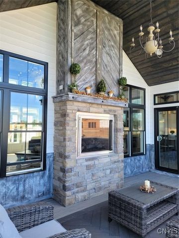 3R North Hayes Road, Lysander, NY 13027