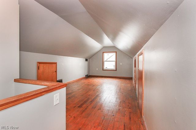 15305 Rockside Road, Maple Heights, OH 44137