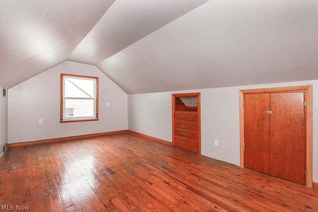 15305 Rockside Road, Maple Heights, OH 44137