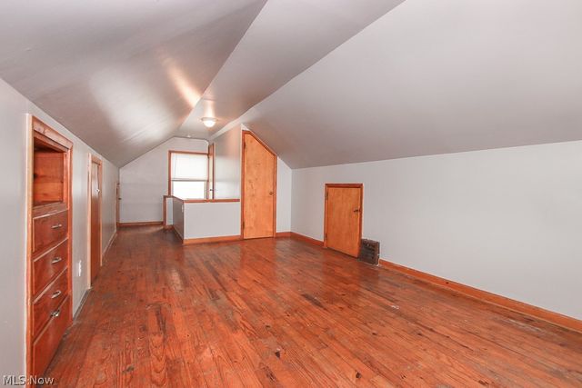 15305 Rockside Road, Maple Heights, OH 44137