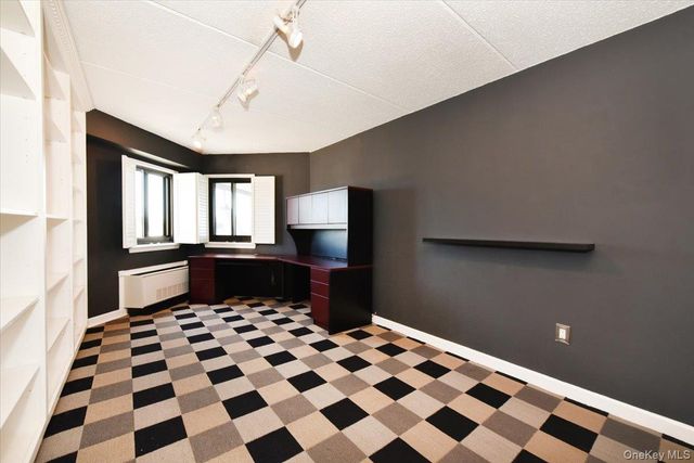 725 Miller Avenue 218, Freeport, NY 11520