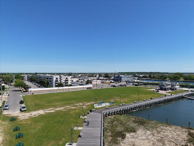 725 Miller Avenue 218, Freeport, NY 11520