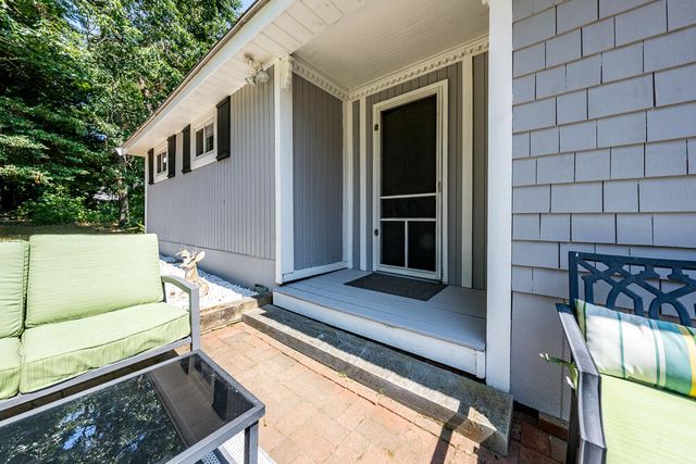 20 Hi-Ona Hill Road, Centerville, MA 02632
