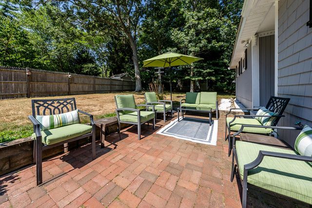 20 Hi-Ona Hill Road, Centerville, MA 02632