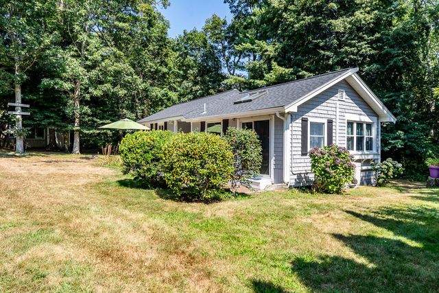20 Hi-Ona Hill Road, Centerville, MA 02632