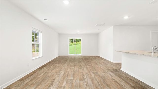 1602 Hamilton Hills Drive, Greensboro, NC 27406