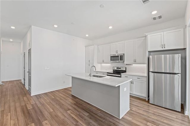 127 Devore Road 204, Alpharetta, GA 30009