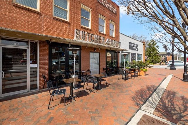 127 Devore Road 204, Alpharetta, GA 30009