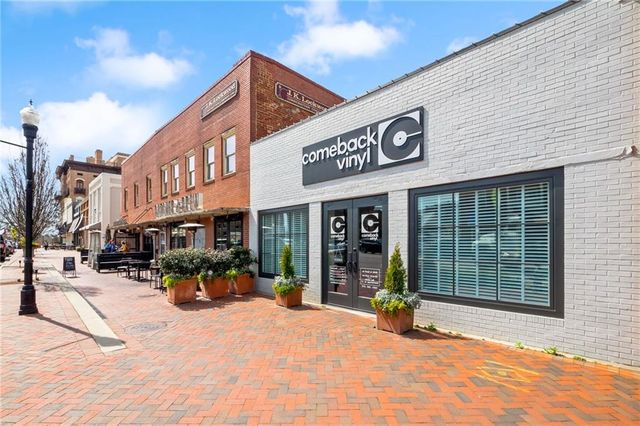 127 Devore Road 204, Alpharetta, GA 30009
