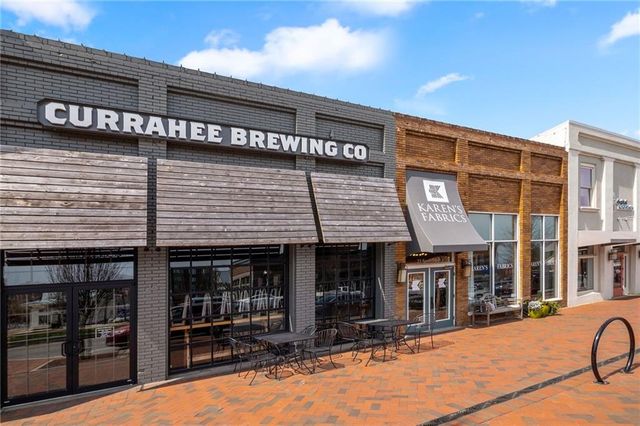 127 Devore Road 204, Alpharetta, GA 30009