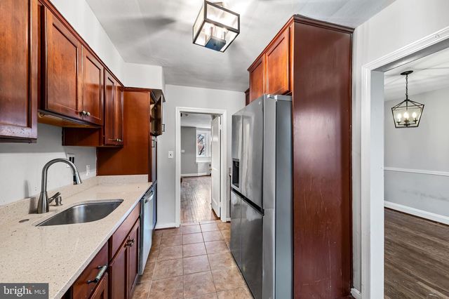 118 CHERRYDELL RD, Catonsville, MD 21228