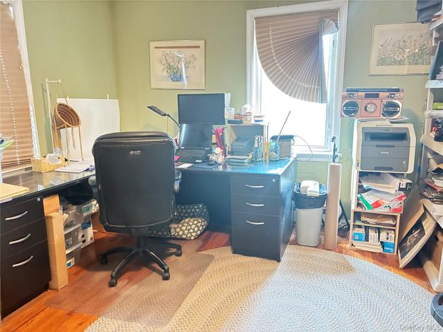 3 Chestnut Avenue, Floral Park, NY 11001