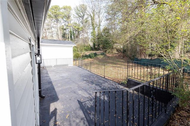 2224 Rosewood Road, Decatur, GA 30032