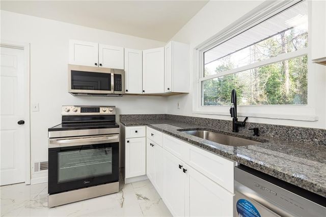 2224 Rosewood Road, Decatur, GA 30032