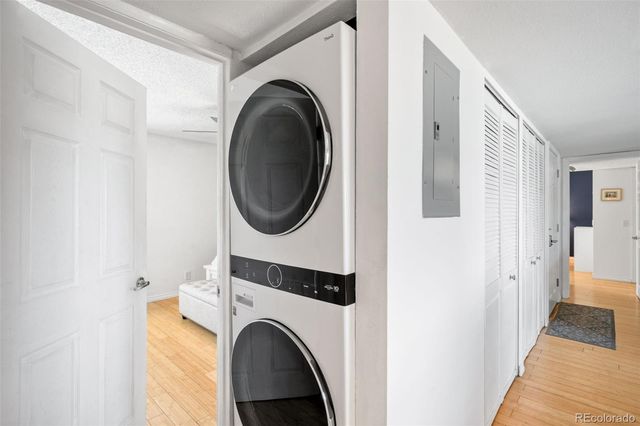 7395 E Eastman Avenue 201M, Denver, CO 80231