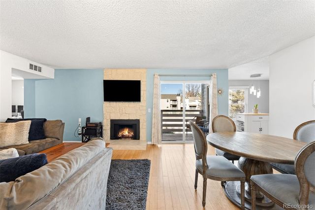 7395 E Eastman Avenue 201M, Denver, CO 80231