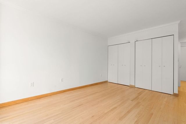 350 North Street 301, Boston, MA 02113