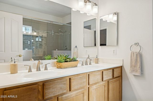 28826 N 45TH Street, Cave Creek, AZ 85331