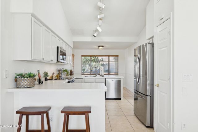 28826 N 45TH Street, Cave Creek, AZ 85331