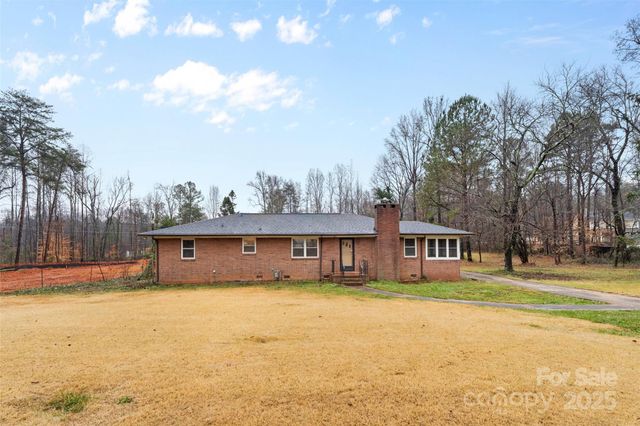 326 Neal Drive, Charlotte, NC 28213
