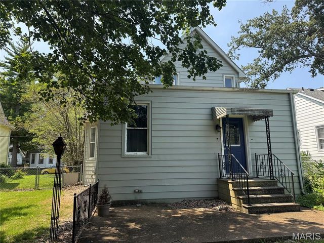 407 Portland Avenue, Belleville, IL 62220