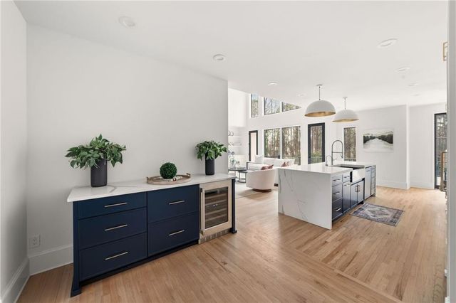 6025 Carlisle Lane, Johns Creek, GA 30022