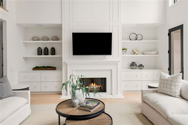 6025 Carlisle Lane, Johns Creek, GA 30022