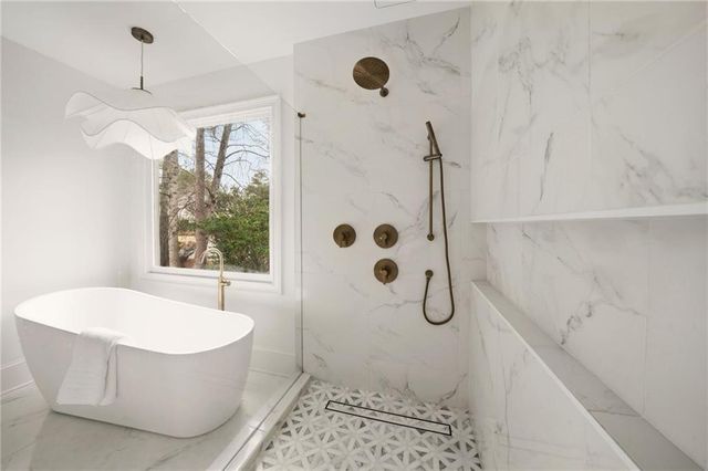 6025 Carlisle Lane, Johns Creek, GA 30022