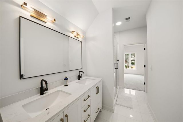 6025 Carlisle Lane, Johns Creek, GA 30022