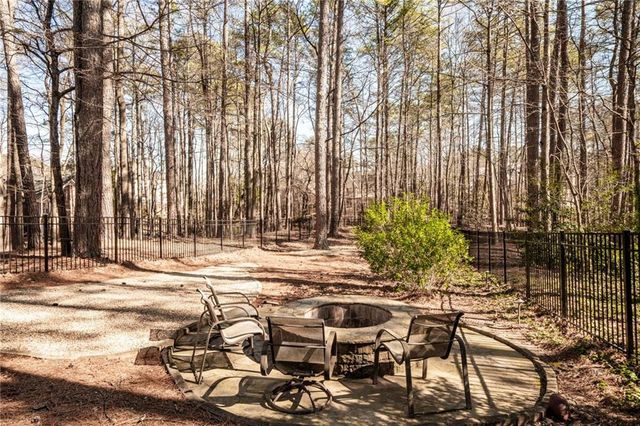 6025 Carlisle Lane, Johns Creek, GA 30022